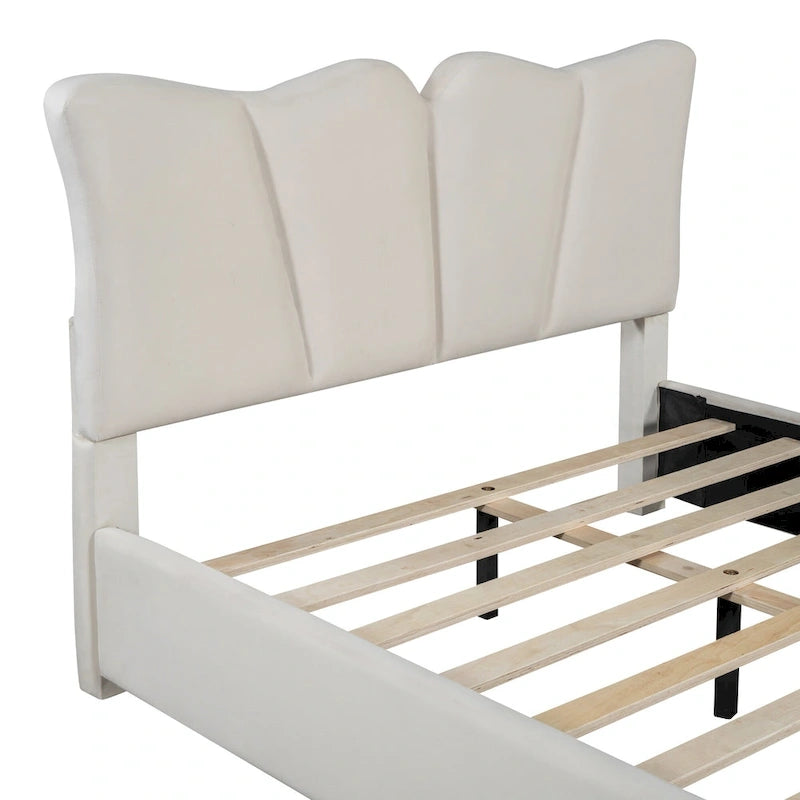 Lit plateforme pleine grandeur rembourré en velours beige