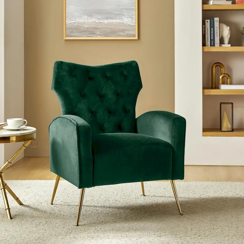 Fauteuil contemporain en velours capitonné à dossier haut avec pieds évasés en métal doré