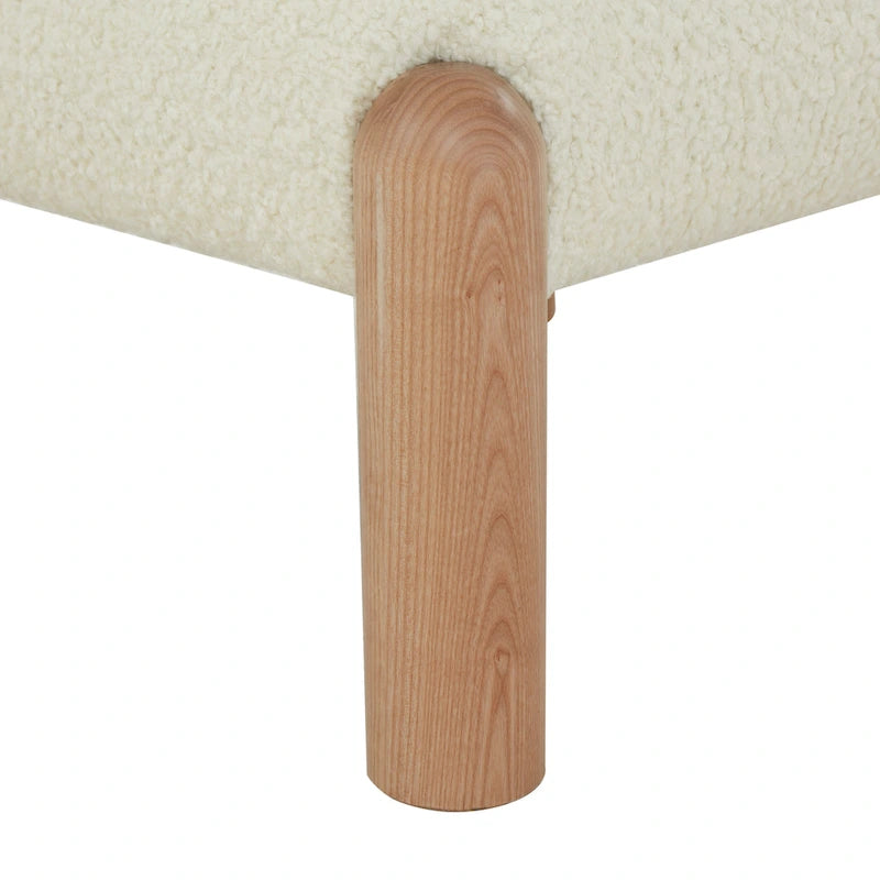 Fauteuil en fausse fourrure - L 66 cm x P 66 cm x H 71 cm